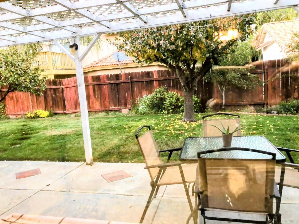 Vineyard Vista Suite With Tv And Private Bathroom Hemet Esterno foto