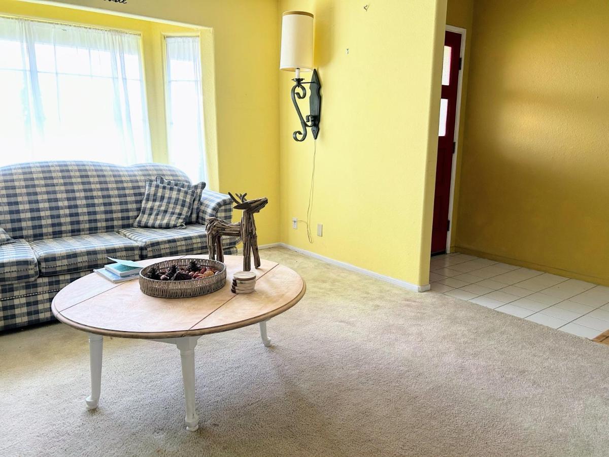 Vineyard Vista Suite With Tv And Private Bathroom Hemet Esterno foto