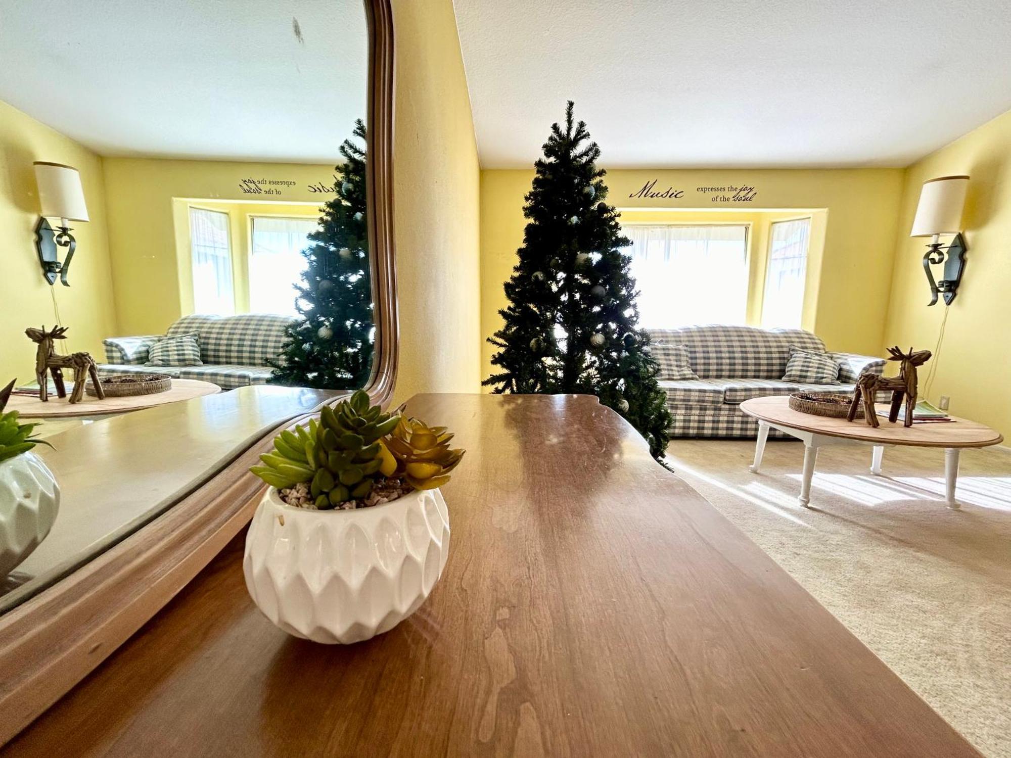 Vineyard Vista Suite With Tv And Private Bathroom Hemet Esterno foto